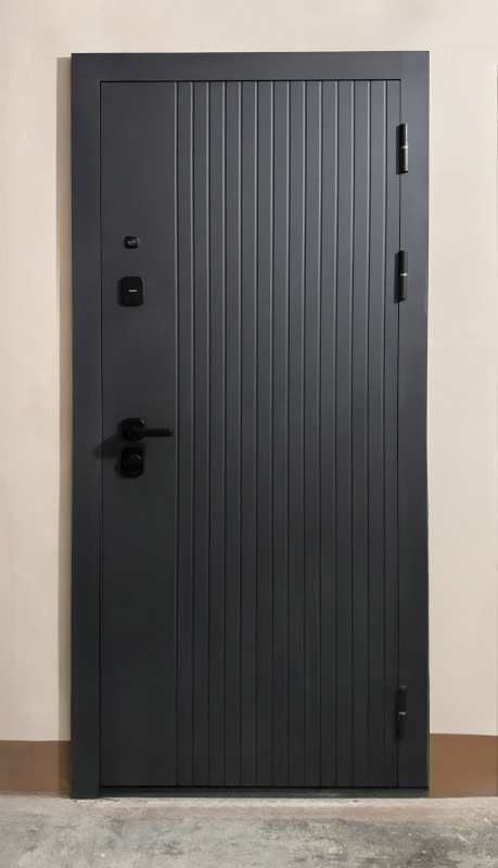 Серая квартирная дверь Серая квартирная дверь